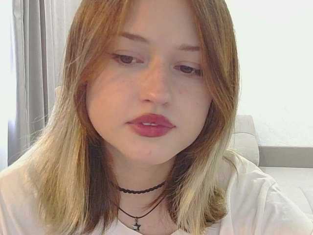 BelovedMary online show from August 9, 2:29 pm