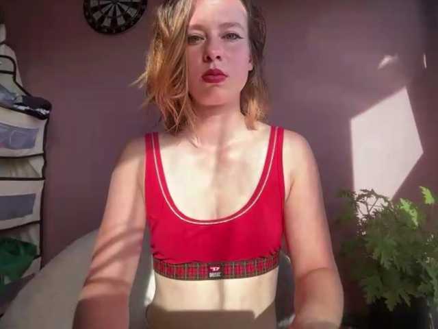BettyLovely online show from August 15, 6:17 am