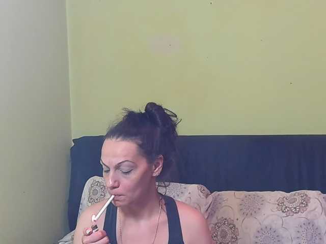 BettyVespoli online show from June 20, 4:18 pm