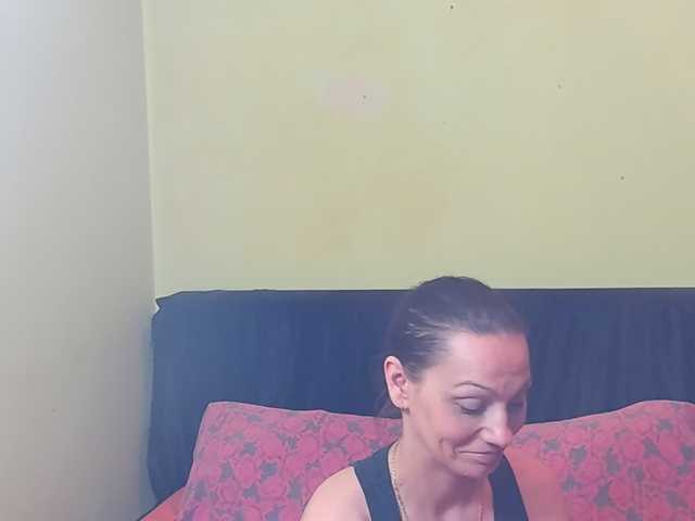 BettyVespoli online show from July 9, 9:09 pm
