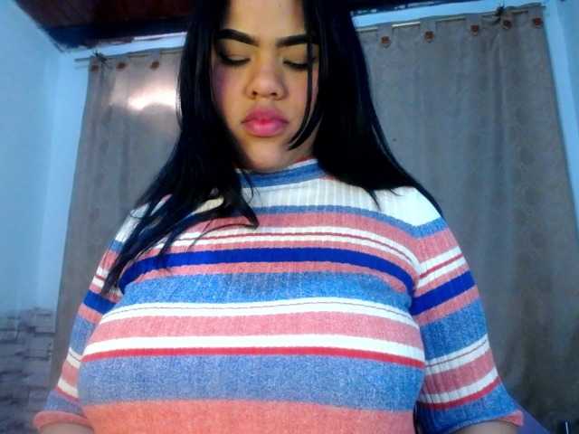 Bicky24 online show from August 11, 5:04 pm