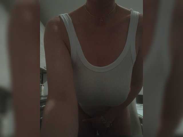 Biggirl777 online show from June 20, 11:27 pm