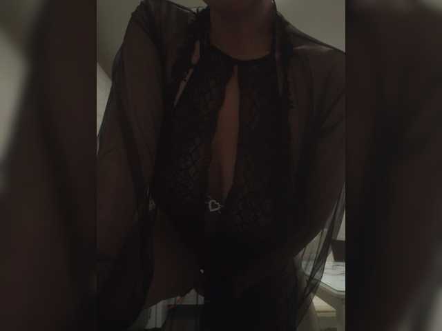 Biggirl777 online show from July 15, 11:49 pm