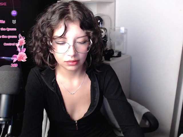 BiiHoney online show from July 31, 2:29 am