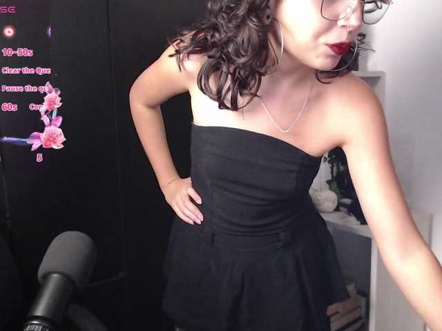 BiiHoney online show from August 3, 3:02 am