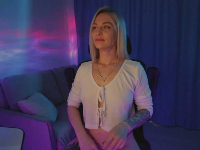 DigitalMa online show from August 6, 2:49 pm