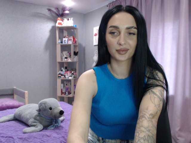 Blackcaramel online show from May 31, 9:33 am