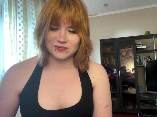BlindiLohan online show from June 24, 4:42 pm