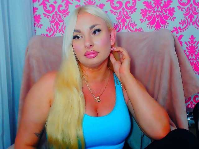BlondAna online show from July 23, 10:01 pm