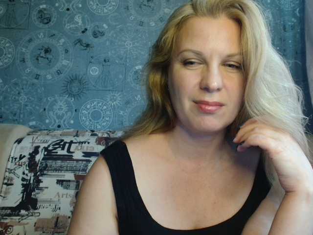 BlondeFox online show from June 15, 11:19 am
