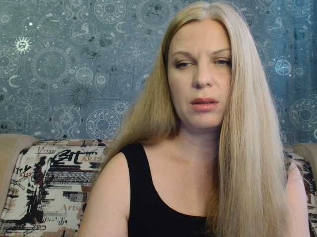 BlondeFox online show from June 20, 10:59 am