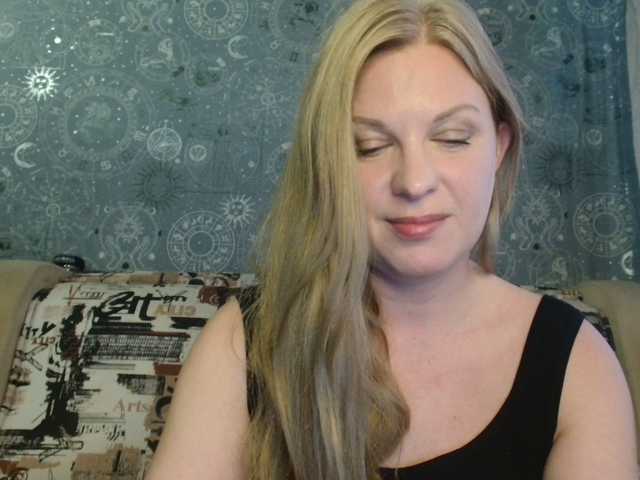 BlondeFox online show from July 13, 4:19 am