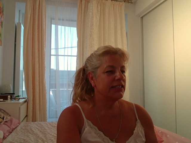 Blondime online show from August 4, 4:37 pm