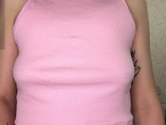 BlondyBun online show from August 9, 2:40 pm