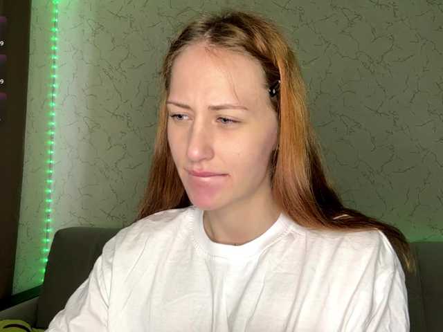 BlondyBun online show from August 15, 10:30 am