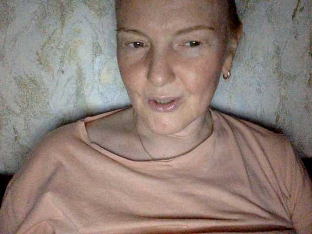 BlondyVio online show from August 7, 8:09 pm