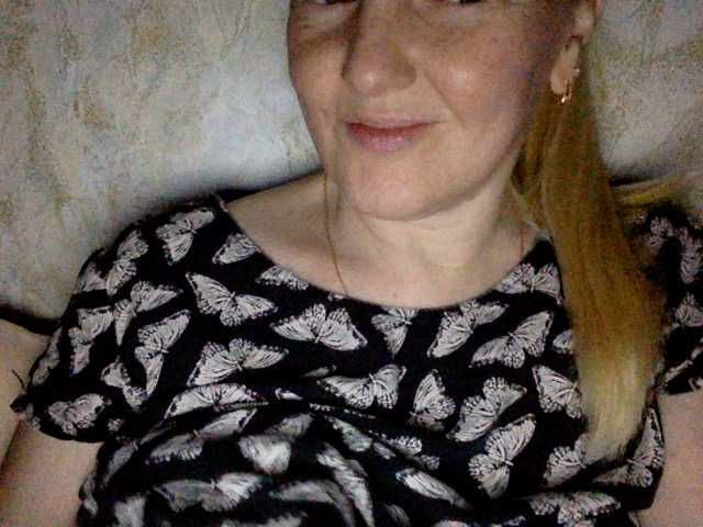 BlondyVio online show from August 14, 8:45 pm