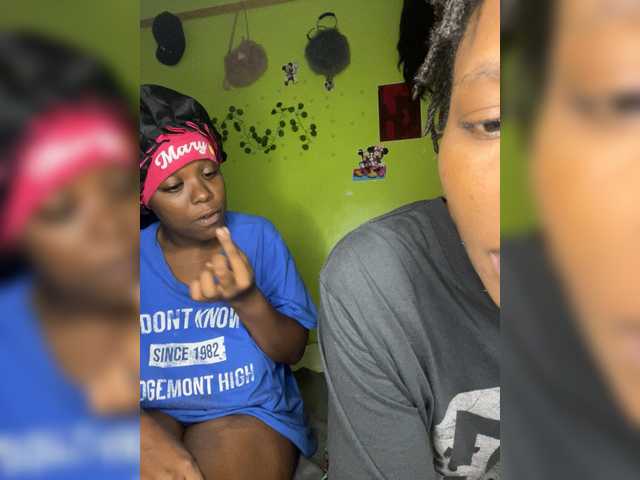 Bondeddesire online show from July 26, 4:39 am