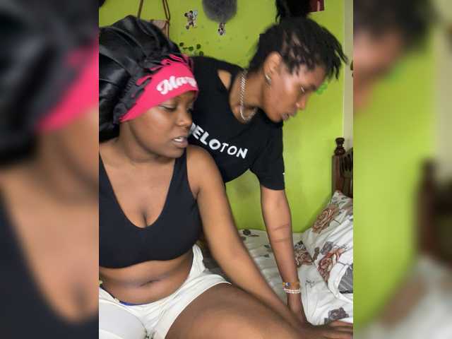 Bondeddesire online show from July 29, 8:54 am