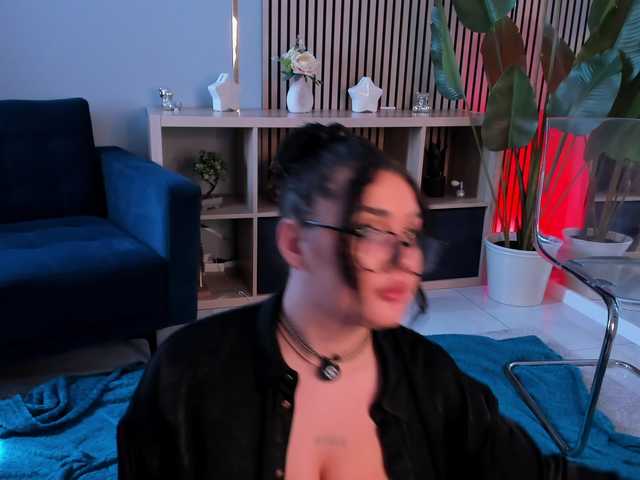 Boobzillaa online show from August 9, 9:54 am