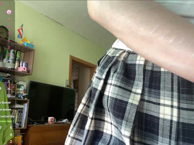 BrigidaTapscott online show from August 11, 9:55 am
