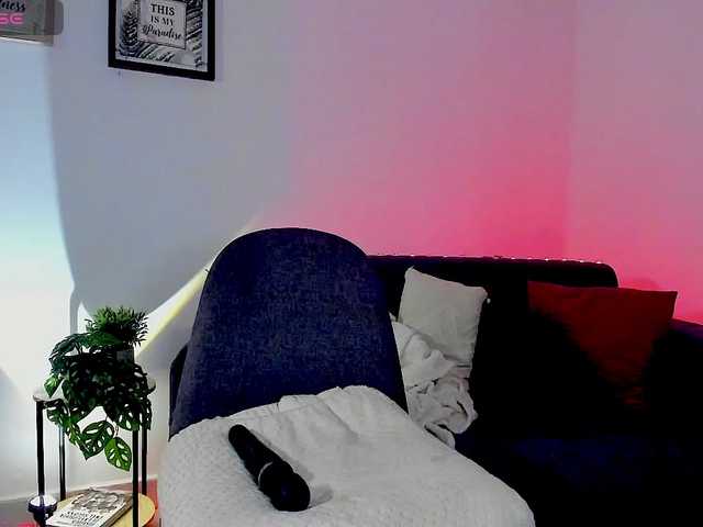 Buttycherry online show from August 14, 10:24 pm