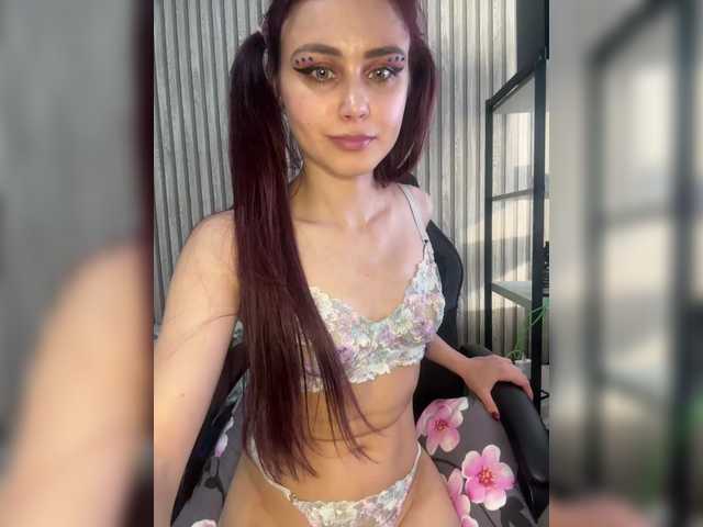 NikkyVibe online show from July 27, 2:55 pm