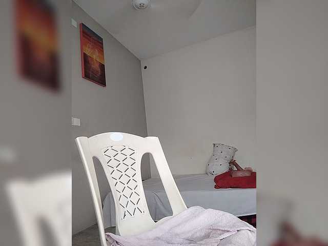 Camdolie online show from June 23, 8:37 am