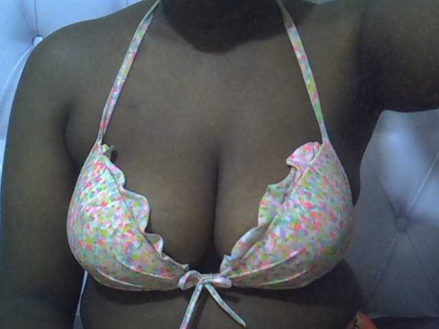 Camilapretty01 online show from July 19, 12:45 am
