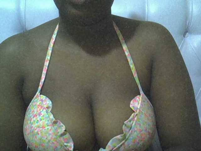 Camilapretty01 online show from July 19, 10:56 pm