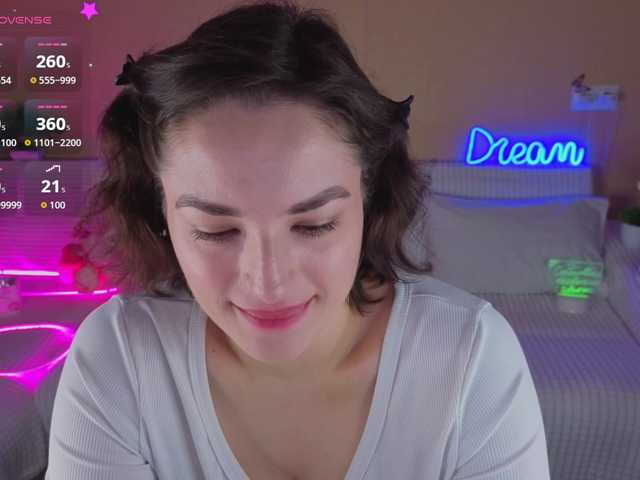 Camilla-One online show from July 25, 2:15 am