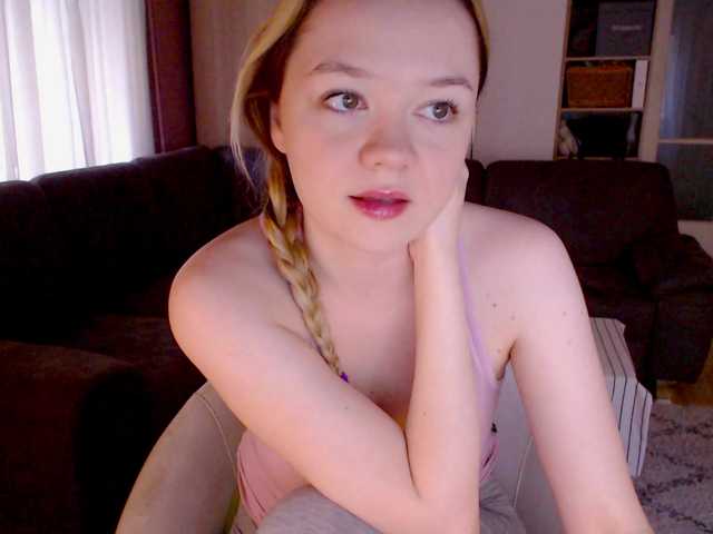 Camille18 online show from July 22, 4:26 am