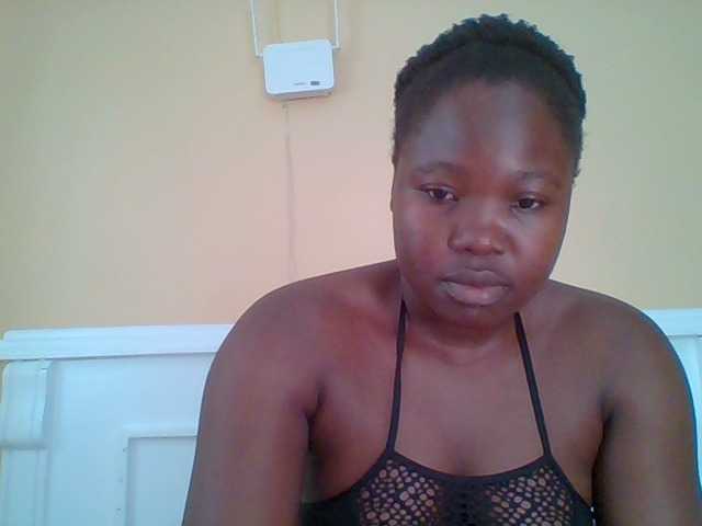 CammieCharlene online show from September 9, 7:05 am