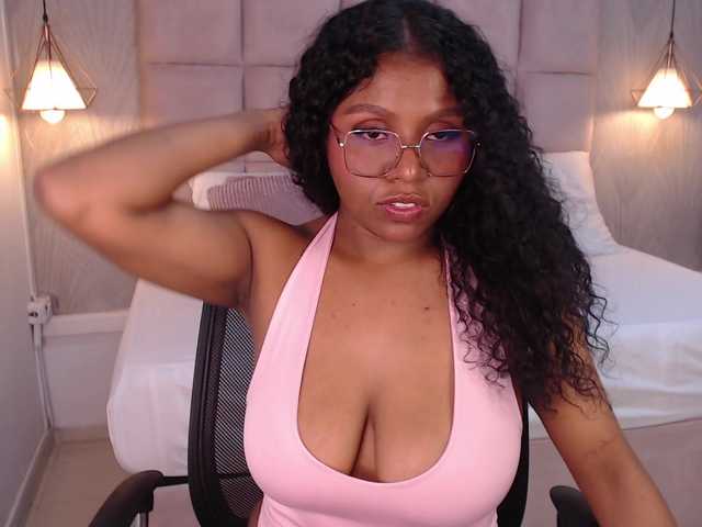 CandyBrunette online show from August 10, 5:47 pm