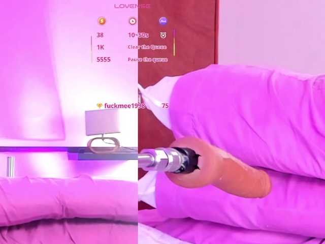 CandyHolmes online show from July 20, 4:21 pm