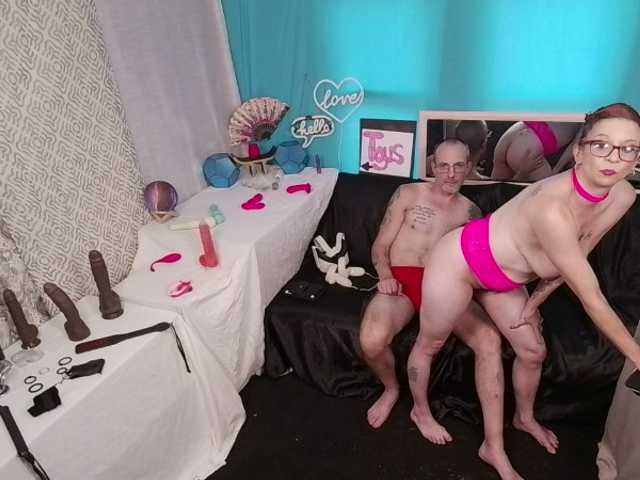 CandysReaperCouple420 online show from July 29, 12:01 pm