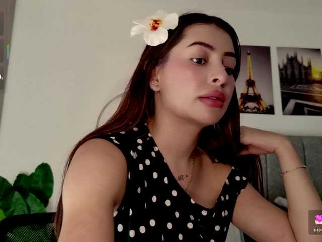 Caralella online show from August 2, 7:43 pm