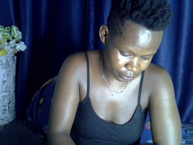 Caramel01 online show from August 10, 12:28 pm