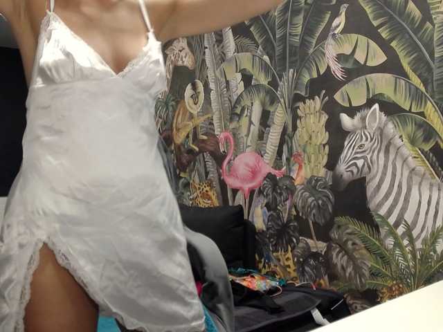 Carla88 online show from August 13, 9:45 am