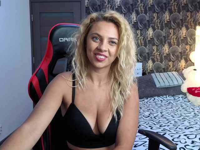CarlaStaceeFun online show from August 3, 4:58 pm