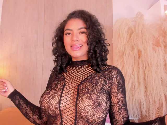 CarlyMonroee online show from September 7, 11:11 pm