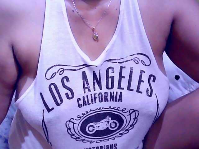 Carmela4u online show from August 11, 6:32 pm