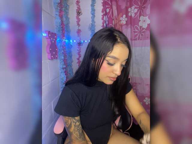 KelsiEvans online show from July 21, 10:34 pm