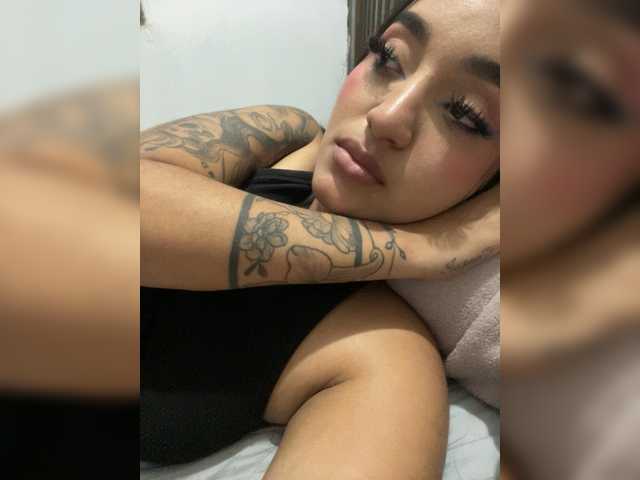 KelsiEvans online show from September 4, 2:26 am