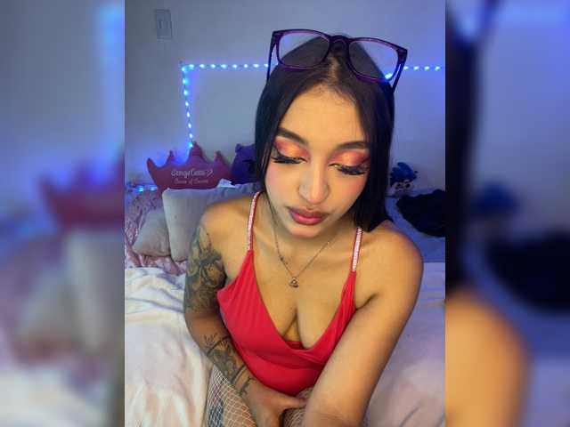 KelsiEvans online show from September 5, 8:14 pm
