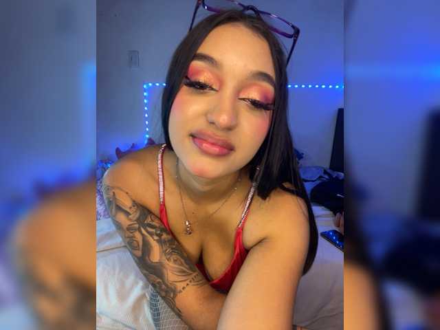 KelsiEvans online show from September 5, 10:26 pm