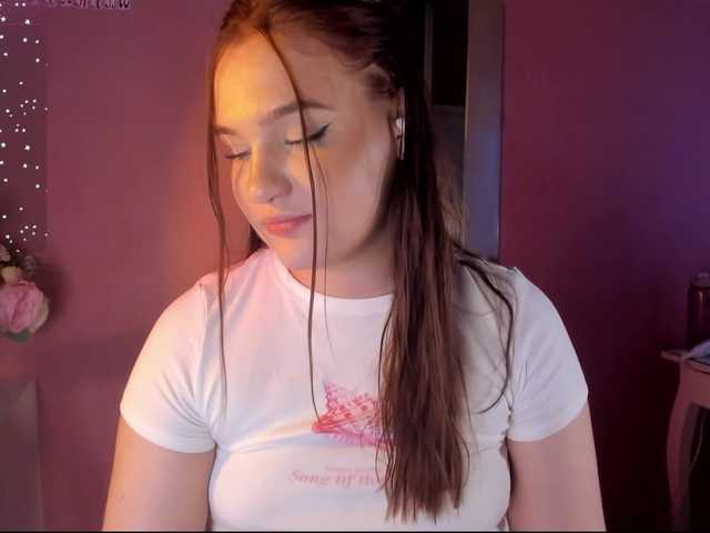 CarolineLovers online show from July 31, 1:23 am