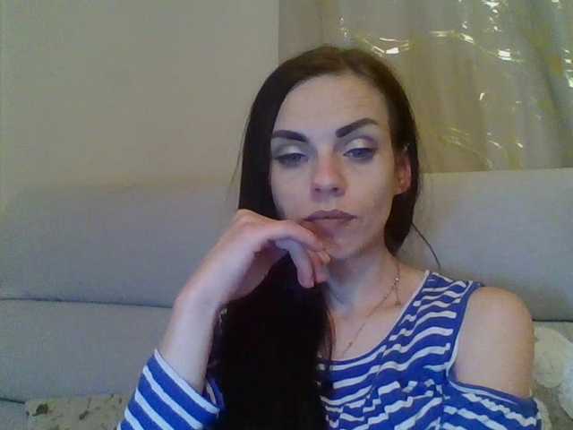 CassidyLovely online show from August 13, 8:45 pm