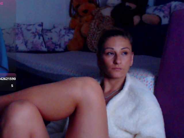 CassieSpell online show from July 28, 10:49 pm