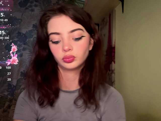 CassyVixen online show from August 12, 5:26 pm